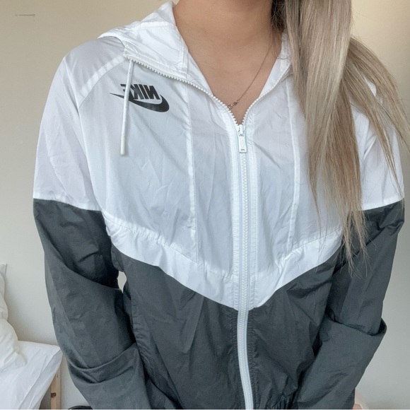 Nike Colourblock Windbreaker - Picture 2 of 3